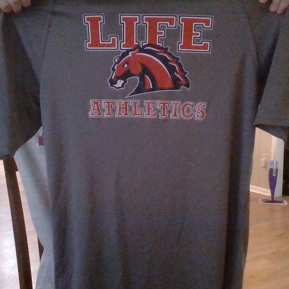 sports shirt
